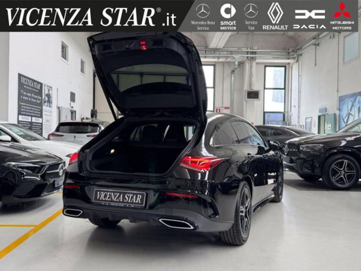 Mercedes-Benz CLA Shooting Brake 180 d Automatic Shooting Brake Premium (12)
