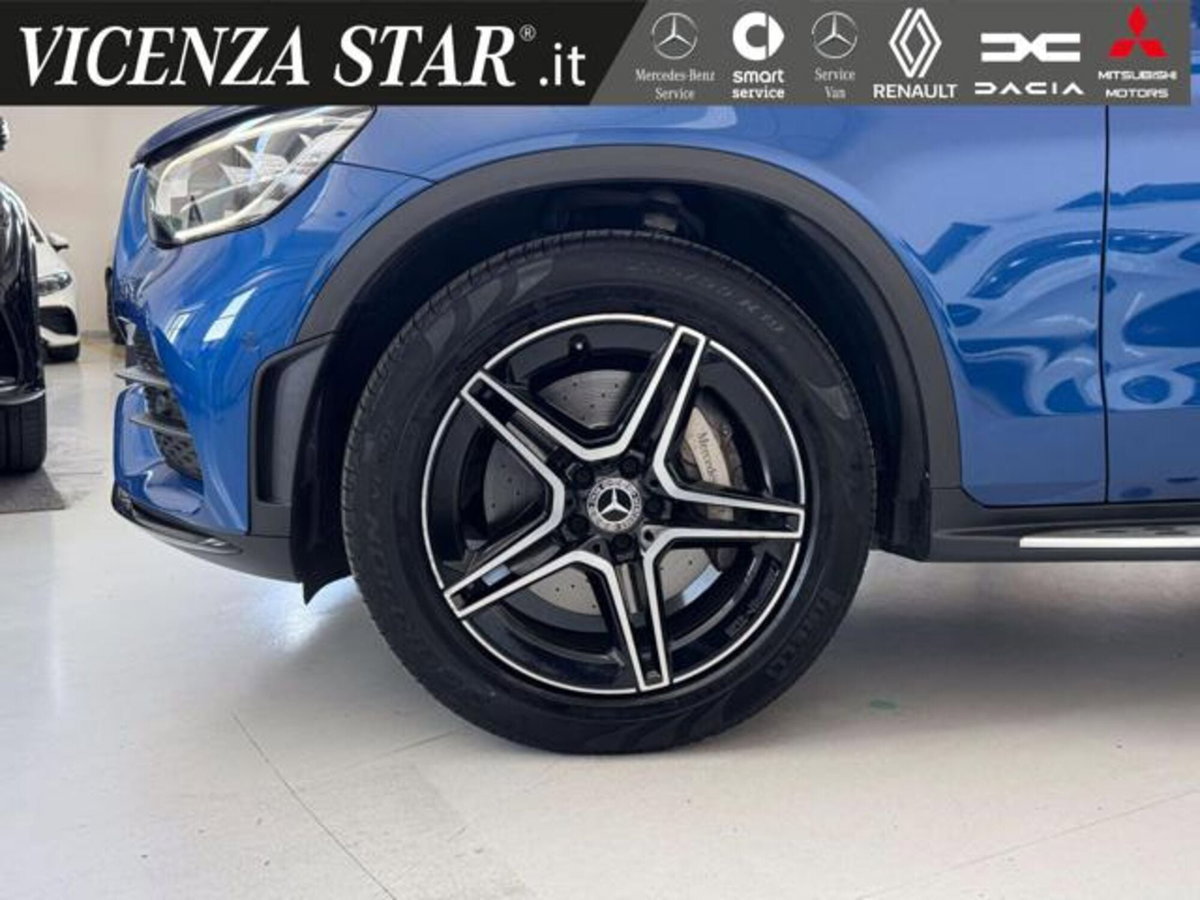 Mercedes-Benz GLC SUV 220 d 4Matic Premium (3)