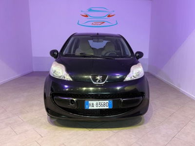 Peugeot 107 68CV 5p. Sweet Years usata