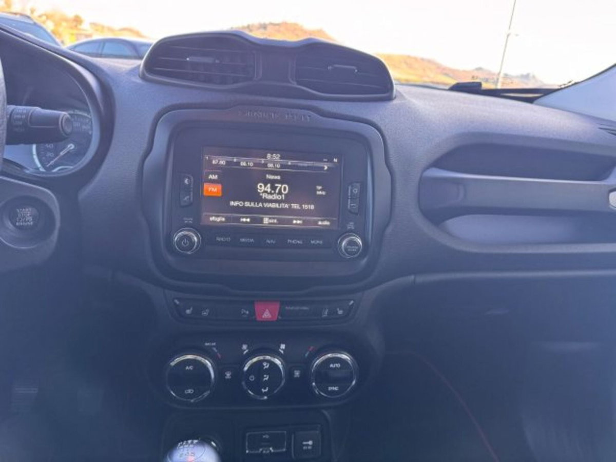 Jeep Renegade 2.0 Mjt 140CV 4WD Active Drive Longitude (15)