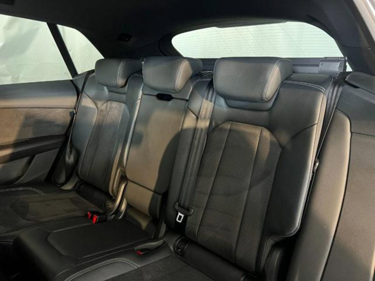 Audi Q8 Q8 45 TDI quattro tiptronic Sport (10)