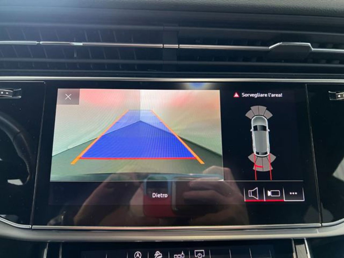 Audi Q8 Q8 45 TDI quattro tiptronic Sport (18)