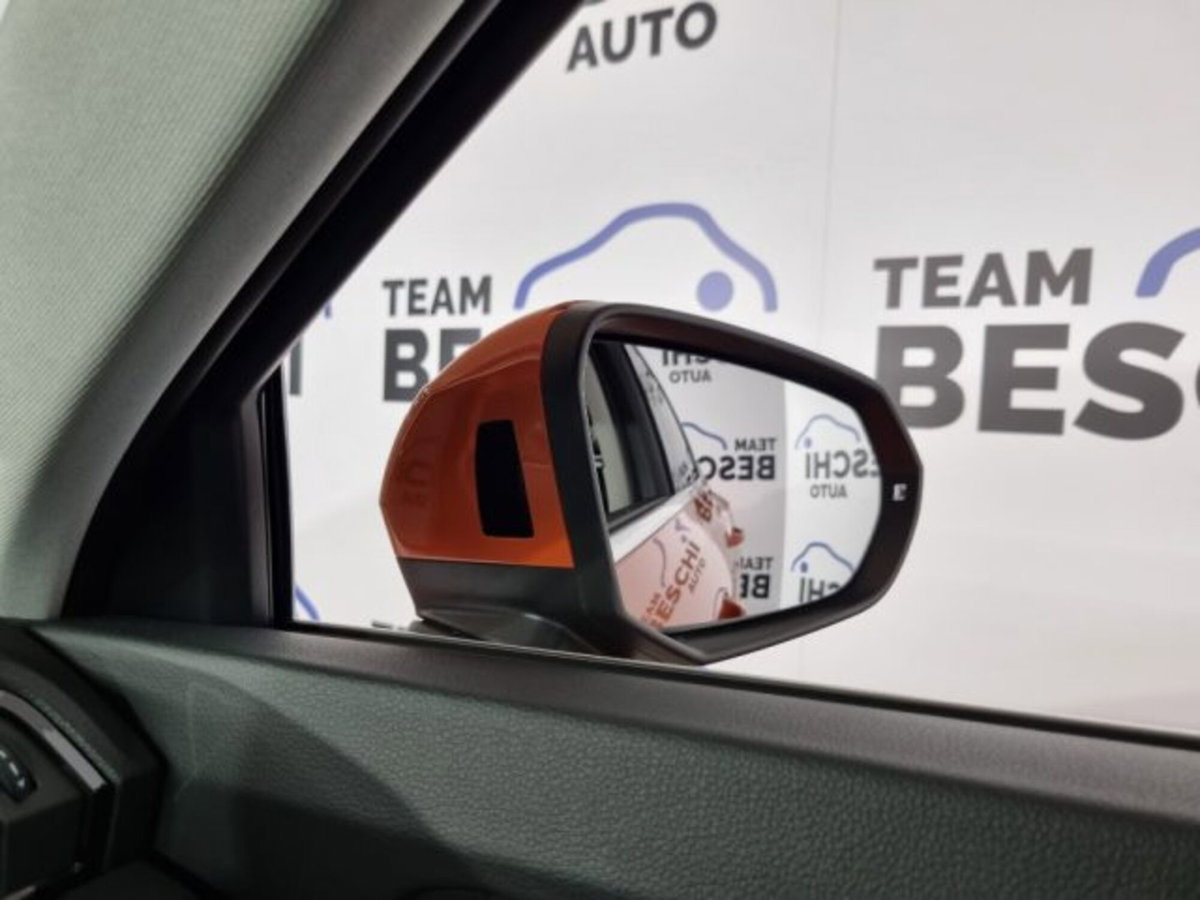 Audi Q3 Sportback 35 TDI quattro S tronic S line edition (15)