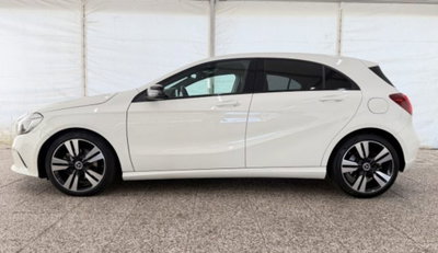 Mercedes-Benz Classe A 220 d Automatic 4Matic Sport (3)