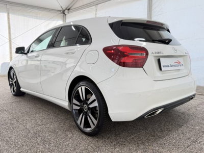 Mercedes-Benz Classe A 220 d Automatic 4Matic Sport (4)
