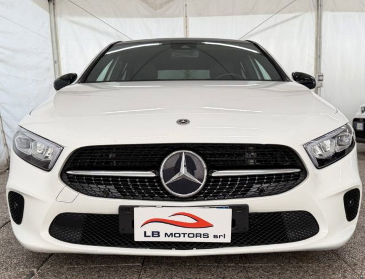 Mercedes-Benz Classe A Sedan 200 d Automatic 4p. Sport (2)