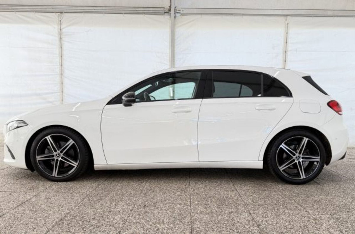 Mercedes-Benz Classe A Sedan 200 d Automatic 4p. Sport (3)