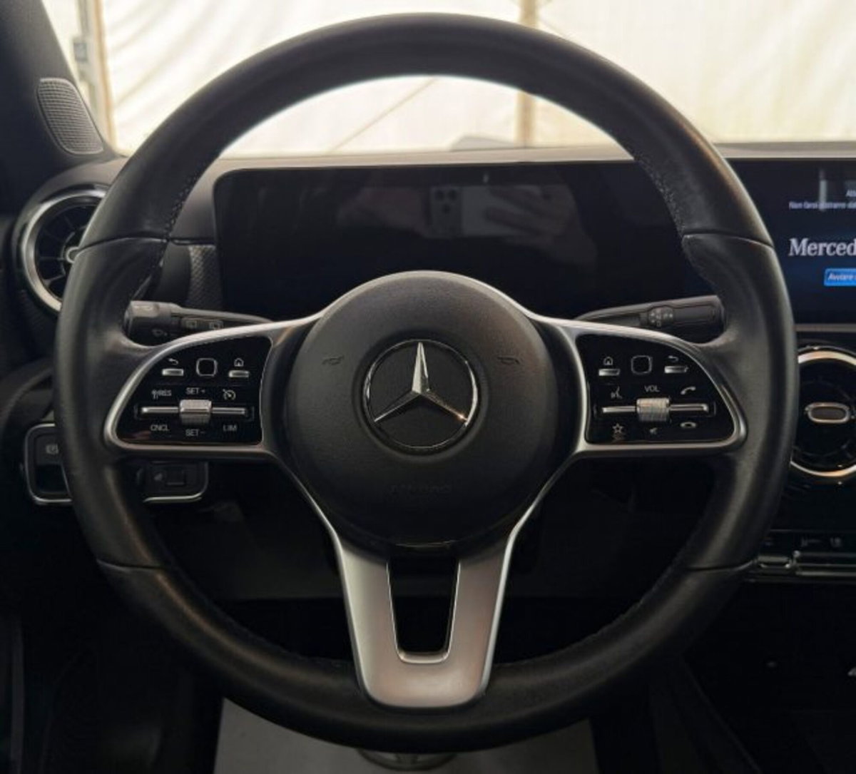 Mercedes-Benz Classe A Sedan 200 d Automatic 4p. Sport (7)