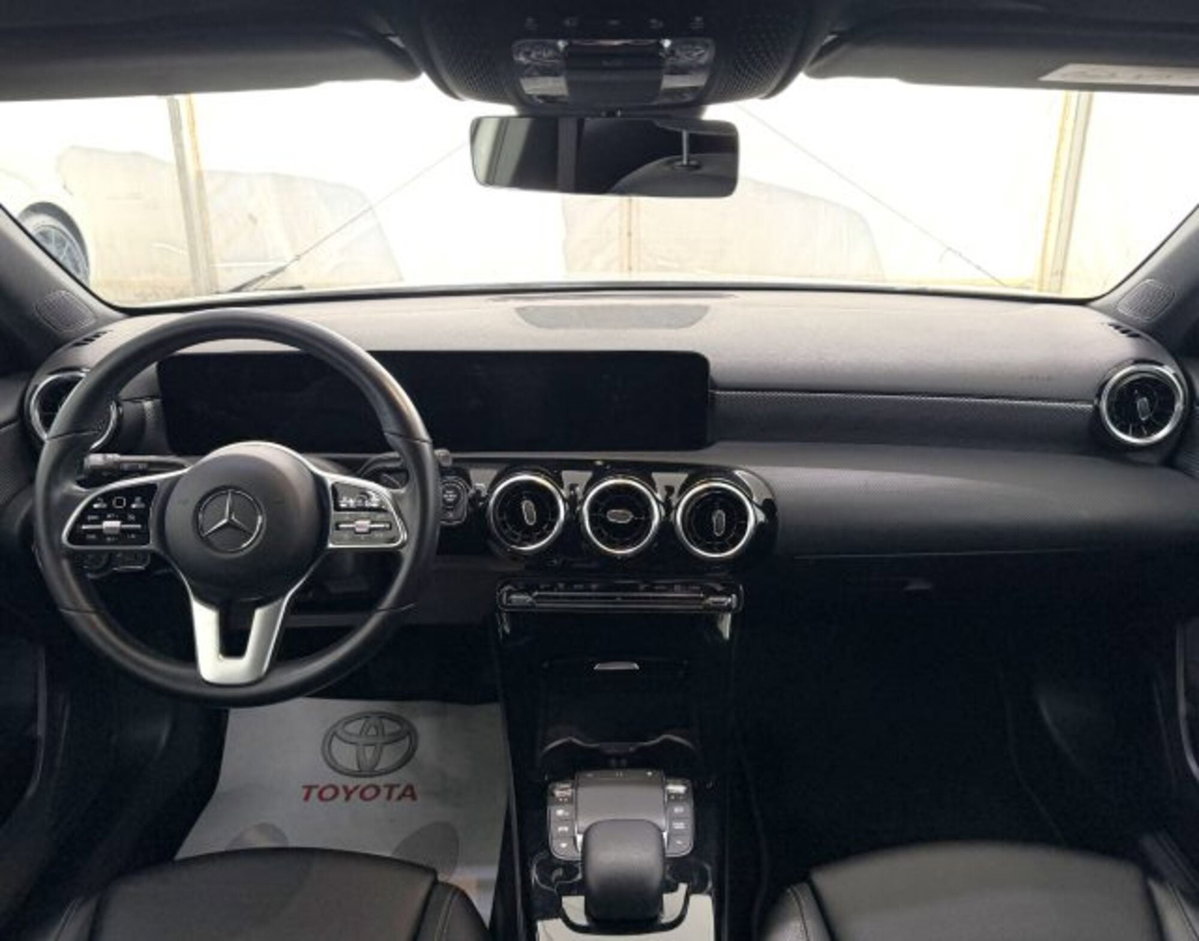 Mercedes-Benz Classe A Sedan 200 d Automatic 4p. Sport (8)