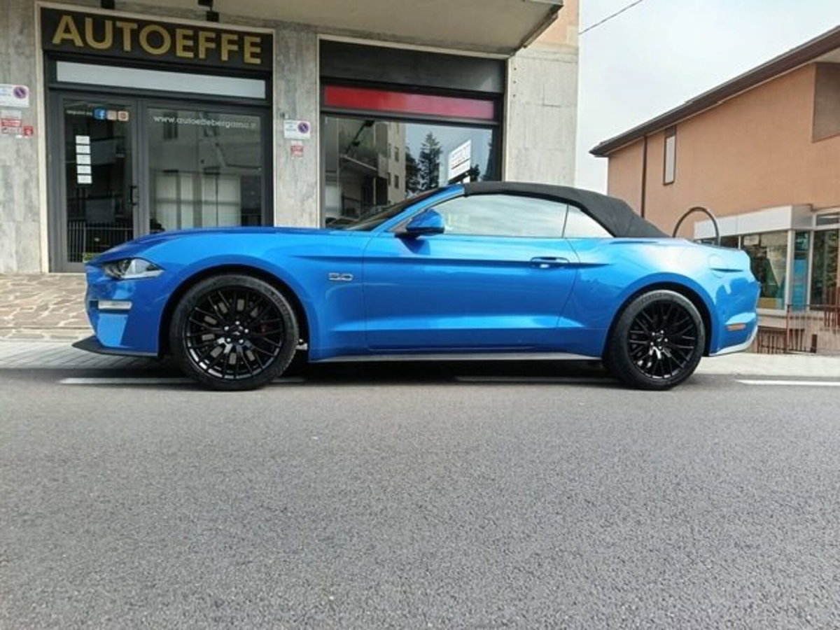 Ford Mustang Cabrio Convertible 5.0 V8 GT (2)