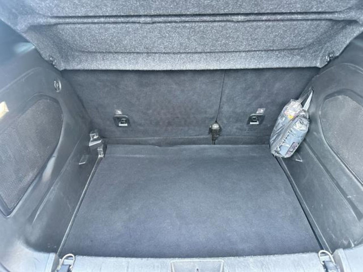 Jeep Renegade 1.6 Mjt 120 CV Limited (13)
