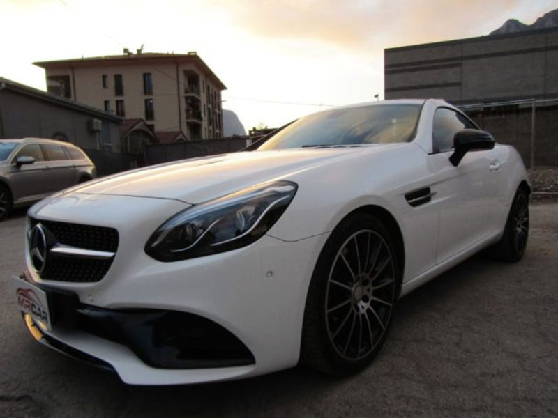 Mercedes-Benz SLC 250 d AMG line