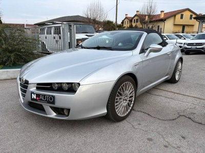 Alfa Romeo Spider 2.4 JTDm 210CV usata