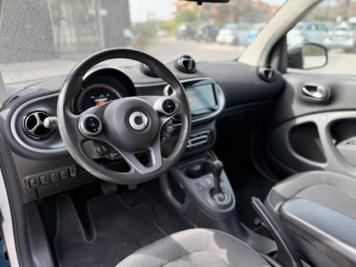 smart Fortwo 90 0.9 Turbo twinamic Coffeelounge (16)