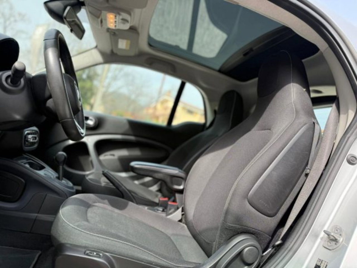 smart Fortwo 90 0.9 Turbo twinamic Coffeelounge (18)