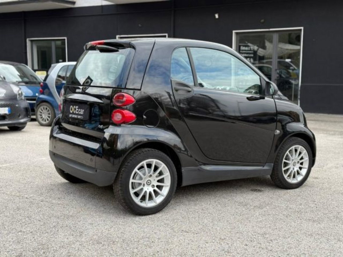 smart Fortwo 800 33 kW coupé pulse cdi (11)