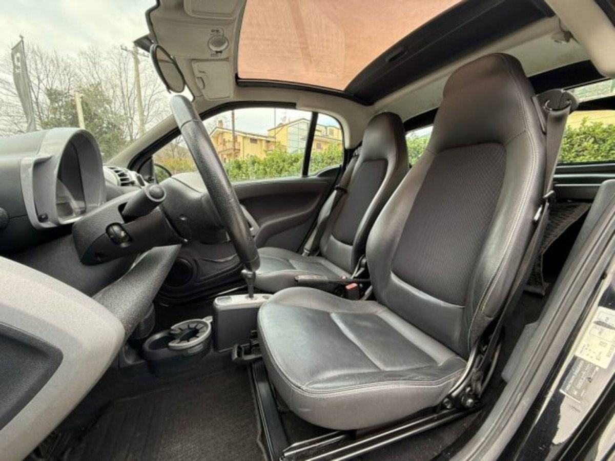 smart Fortwo 800 33 kW coupé pulse cdi (15)