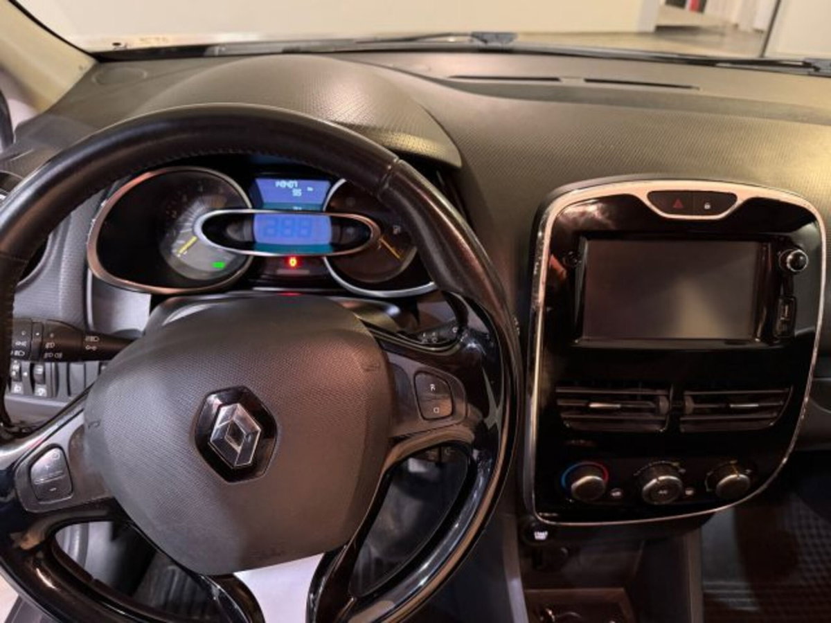Renault Clio Sporter 1.5 dCi 8V 90CV Start&Stop Energy (10)