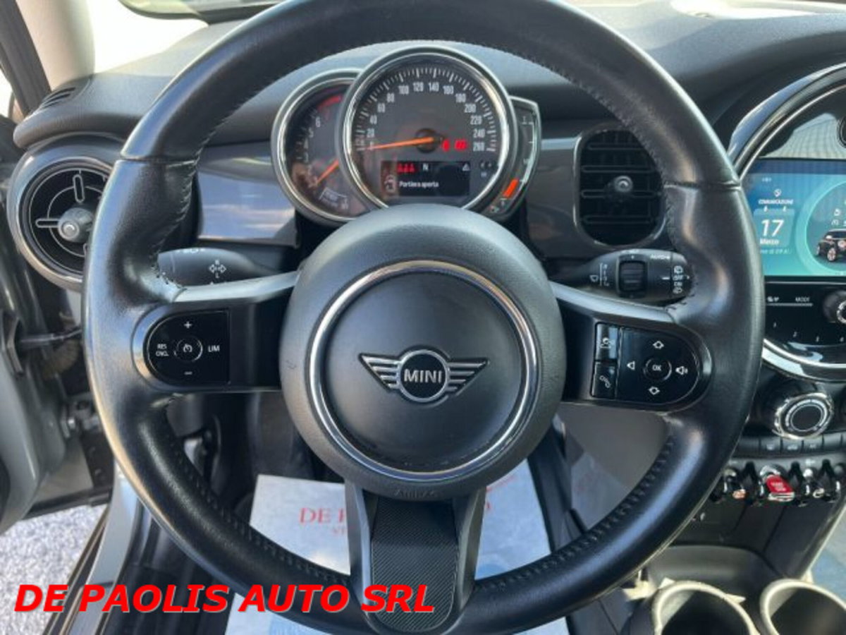 MINI Mini 1.5 Cooper Resolute (9)