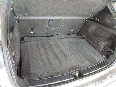 Mercedes-Benz GLA SUV 200 d Business Extra auto (15)