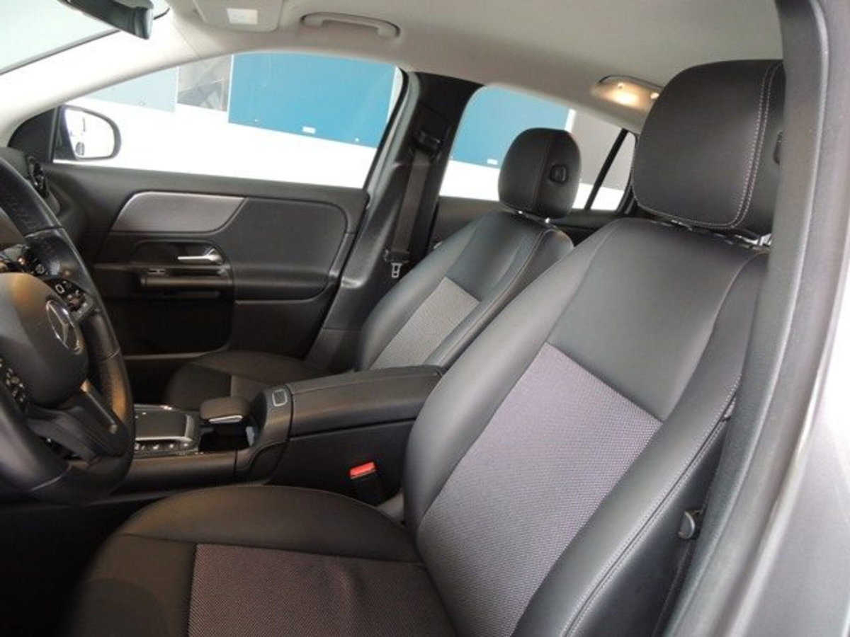 Mercedes-Benz GLA SUV 200 d Business Extra auto (6)
