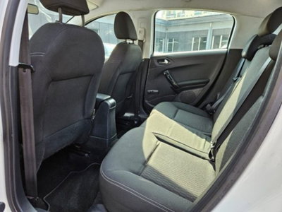 Peugeot 208 HDi 68 CV 5 porte Access (12)