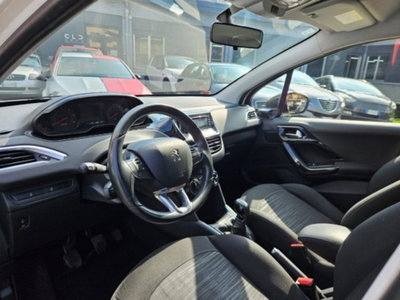 Peugeot 208 HDi 68 CV 5 porte Access (7)