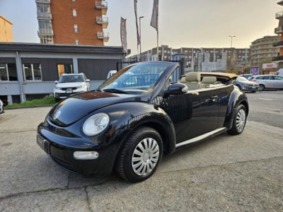 Volkswagen New Beetle Cabrio TDI 101CV (6)