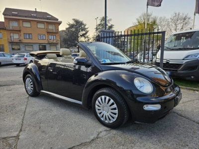 Volkswagen New Beetle Cabrio TDI 101CV (7)