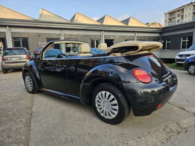 Volkswagen New Beetle Cabrio TDI 101CV (9)