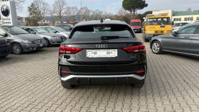 Audi Q3 Sportback 40 TDI quattro S tronic S line edition (3)