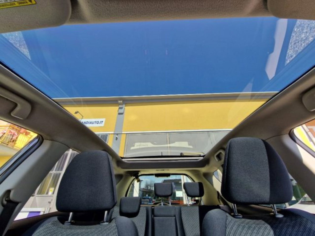 Toyota Verso-S 1.4D MMT Active (17)