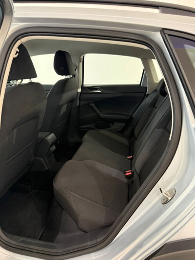 Volkswagen Taigo 1.0 TSI 110 CV DSG R-Line (7)
