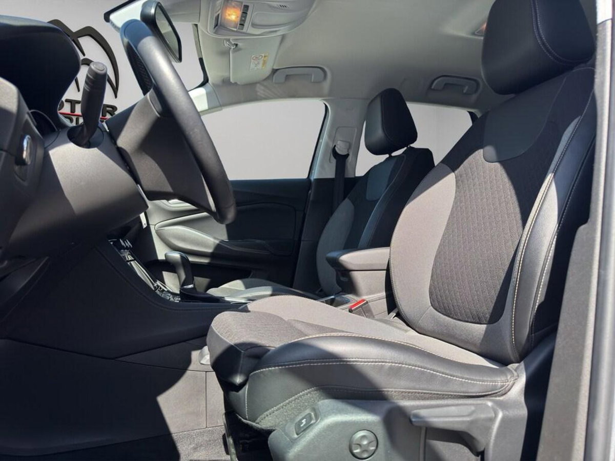 Opel Grandland X 1.5 diesel Ecotec Start&Stop Elegance (14)