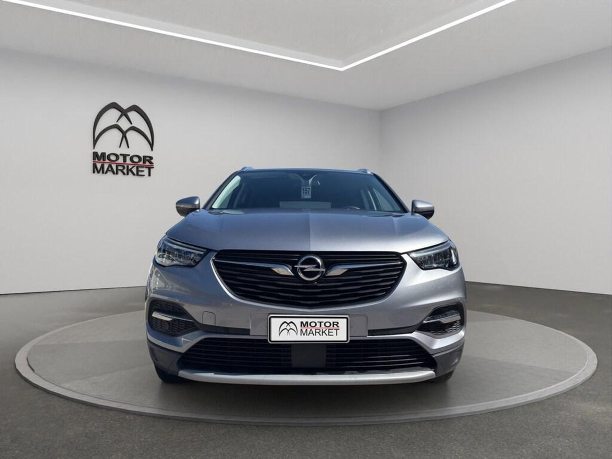 Opel Grandland X 1.5 diesel Ecotec Start&Stop Elegance (2)