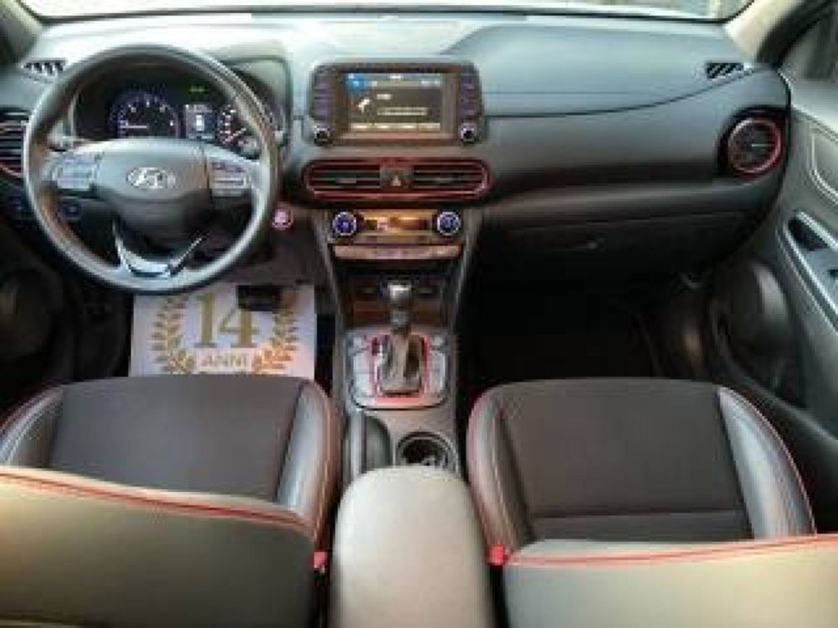 Hyundai Kona 1.6 CRDI 115 CV Xpossible (10)
