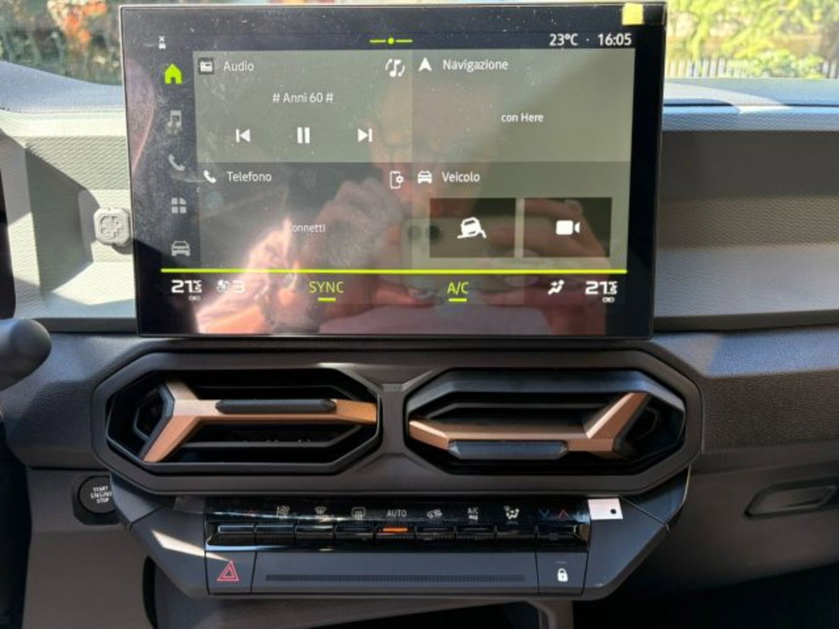 Dacia Bigster 1.2 mild hybrid Extreme 140cv (10)