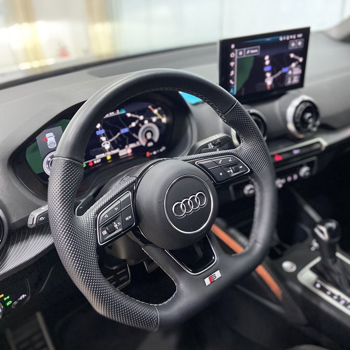 Audi Q2 Q2 35 TDI S tronic Identity Black (7)