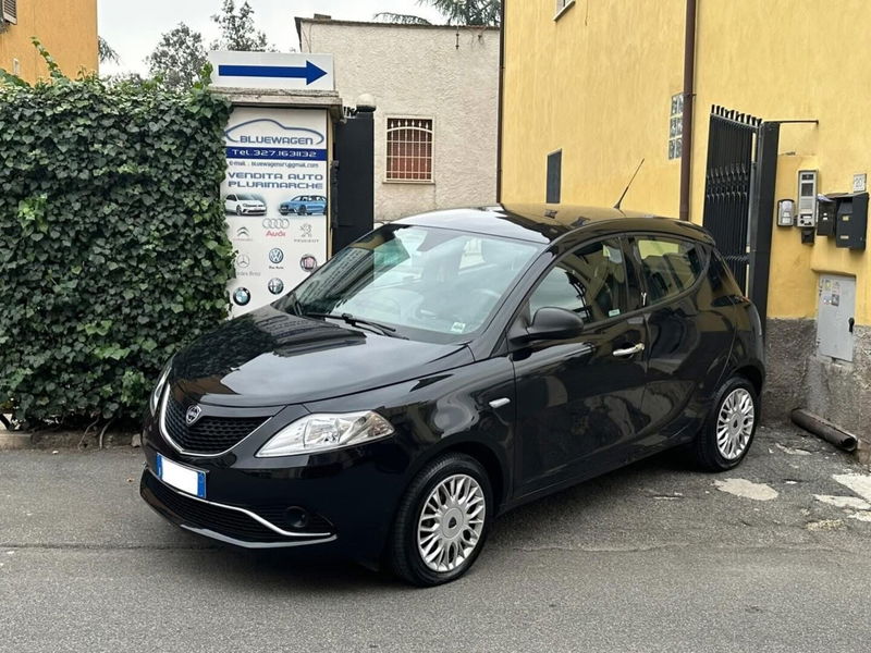 Lancia Ypsilon 1.2 69 CV Argento