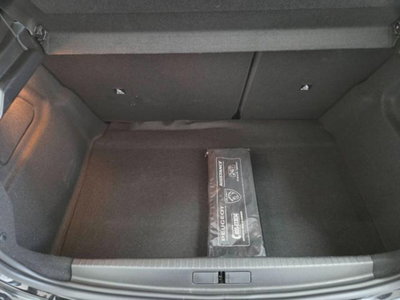 Peugeot 208 PureTech 100 Stop&Start 5 porte GT (12)