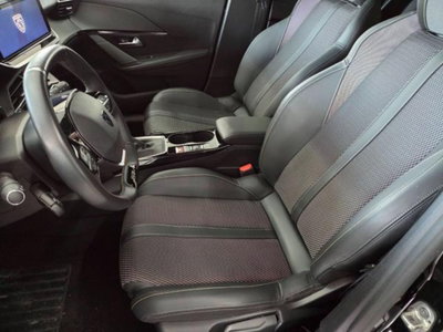 Peugeot 208 PureTech 100 Stop&Start 5 porte GT (6)