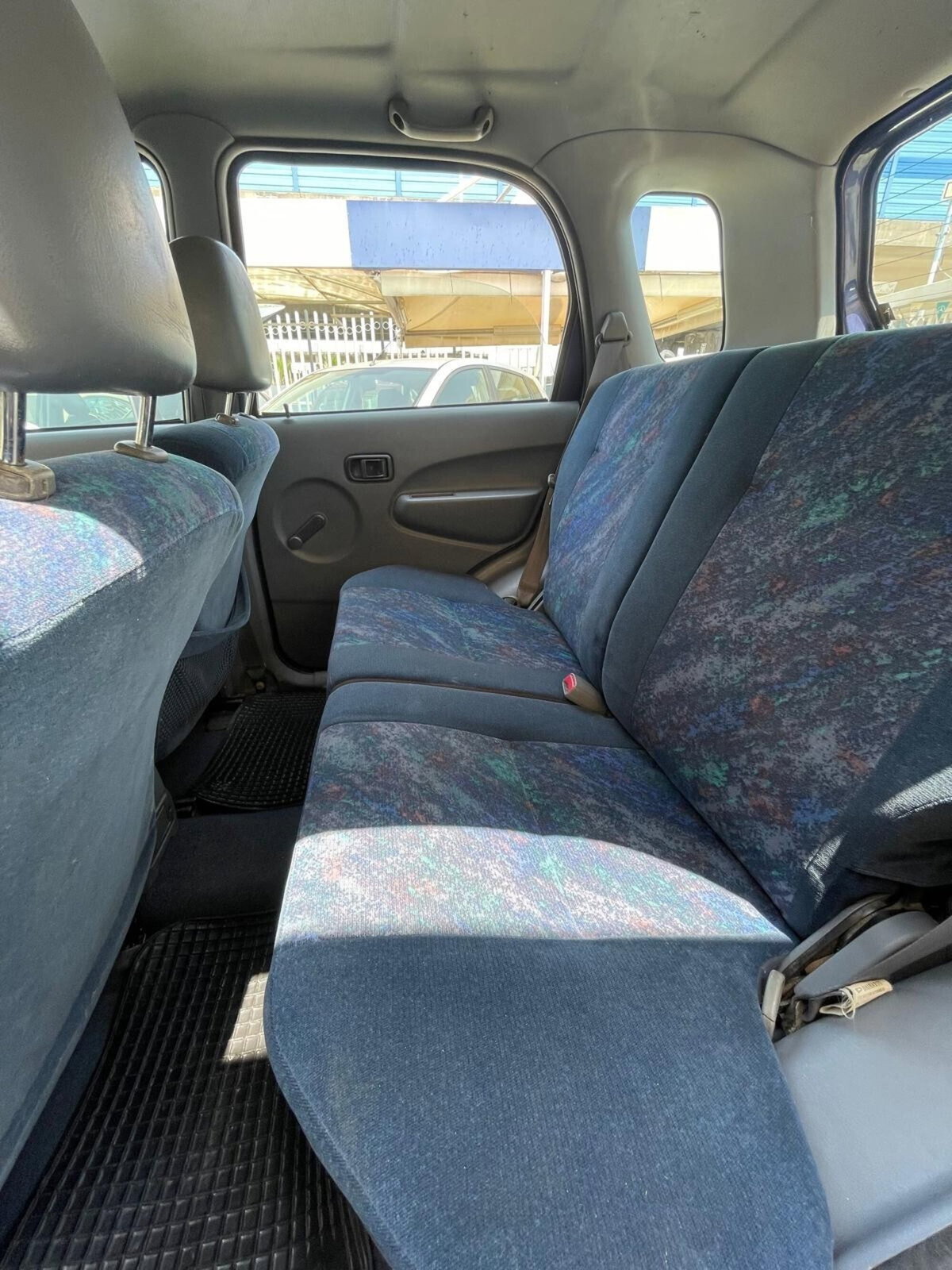 Daihatsu Terios 1.3i 16V cat 4WD DX (7)