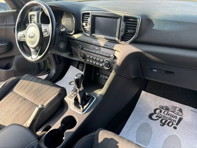 Kia Sportage 1.7 CRDI 2WD Cool (12)