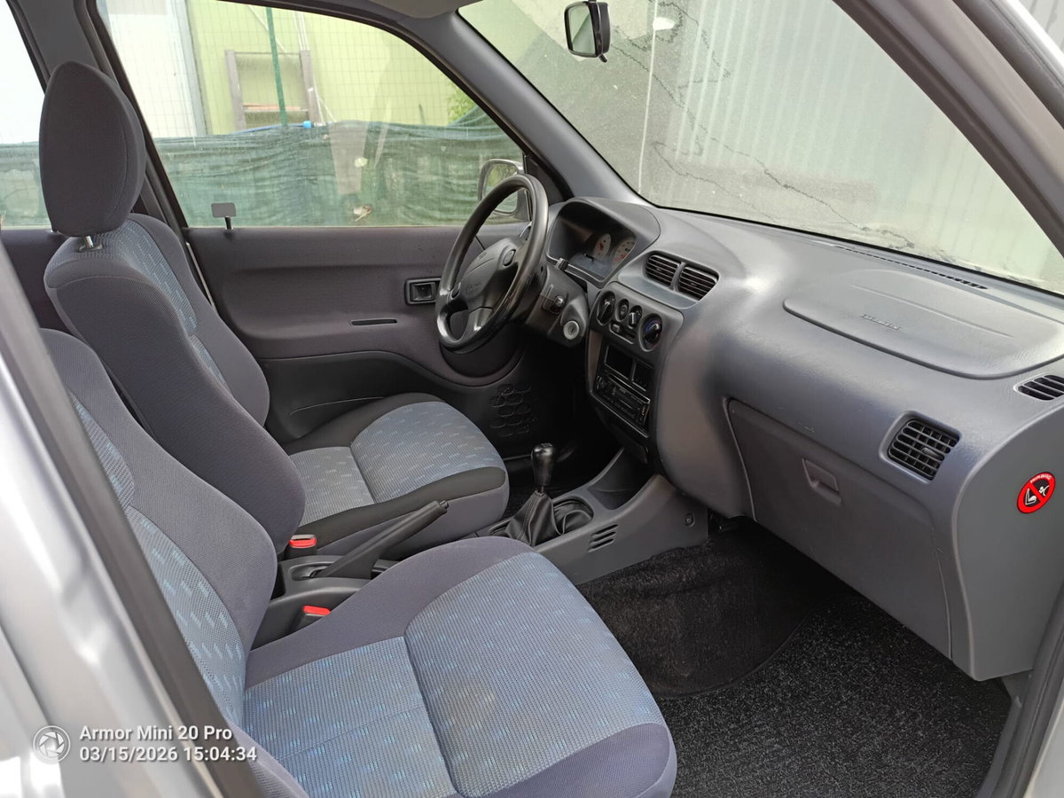 Daihatsu Terios 1.3i 16V cat 4WD SX (16)
