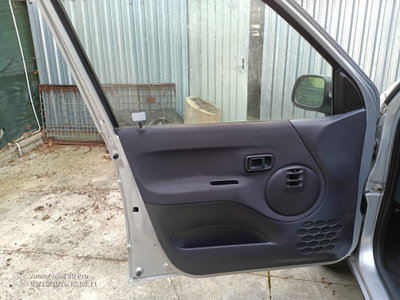 Daihatsu Terios 1.3i 16V cat 4WD SX (9)