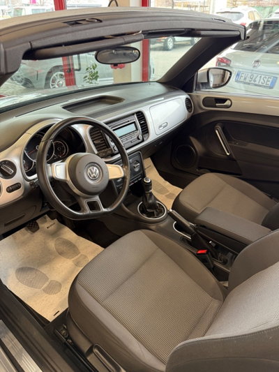 Volkswagen Maggiolino Cabrio 1.2 TSI Design (8)