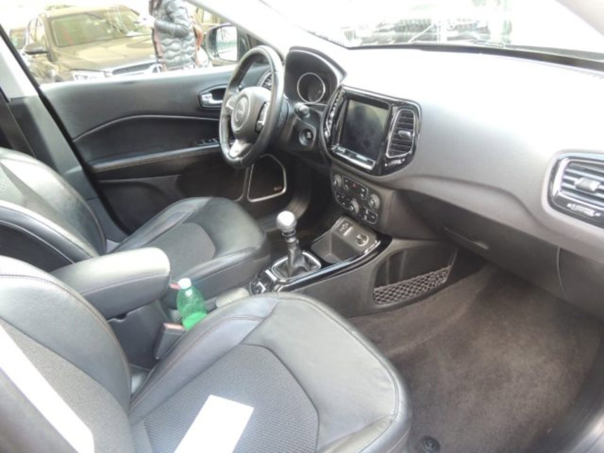 Jeep Compass 1.6 Multijet II 2WD Limited (5)