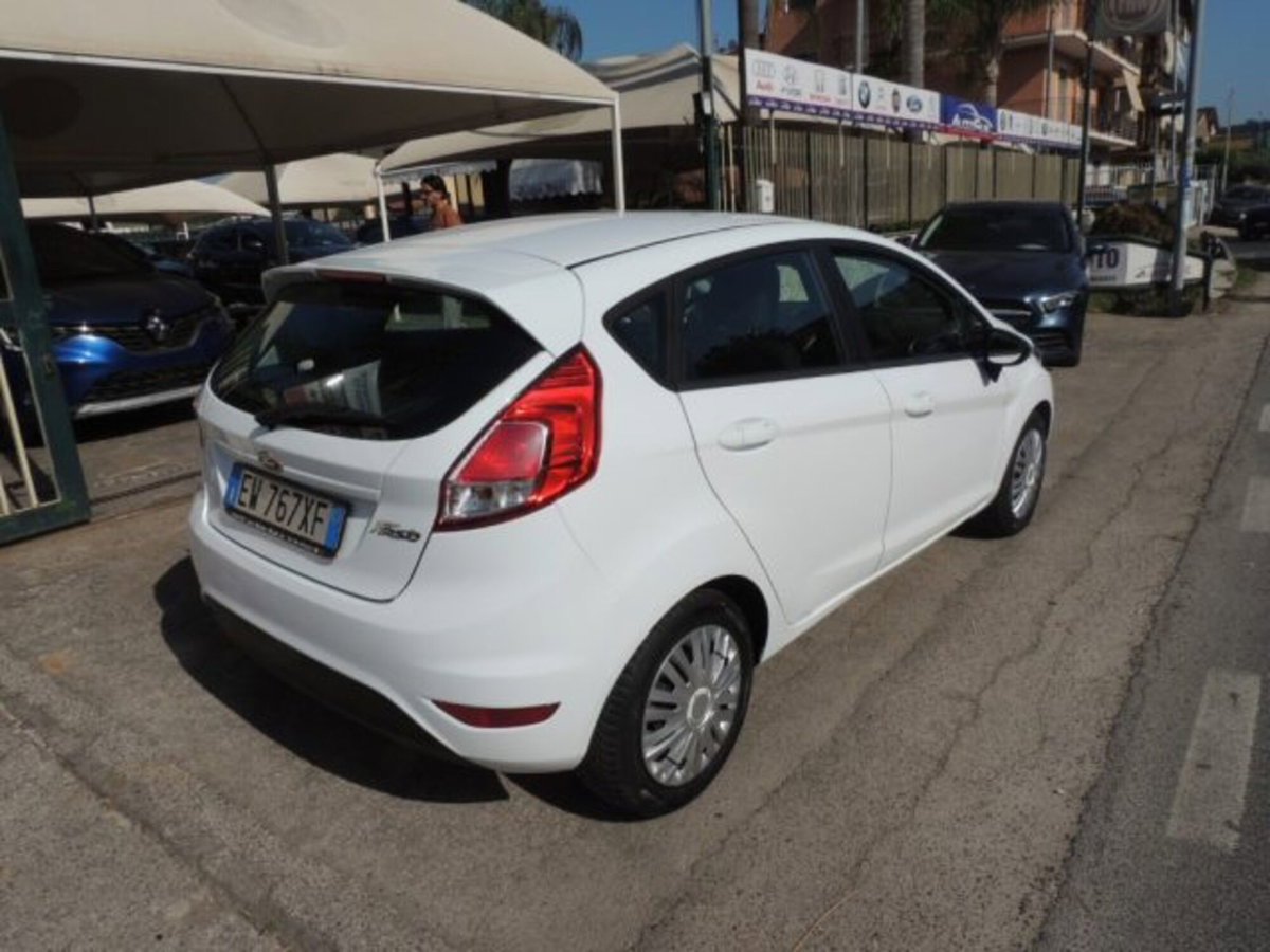 Ford Fiesta Plus 1.5 TDCi 75CV 5 porte (7)