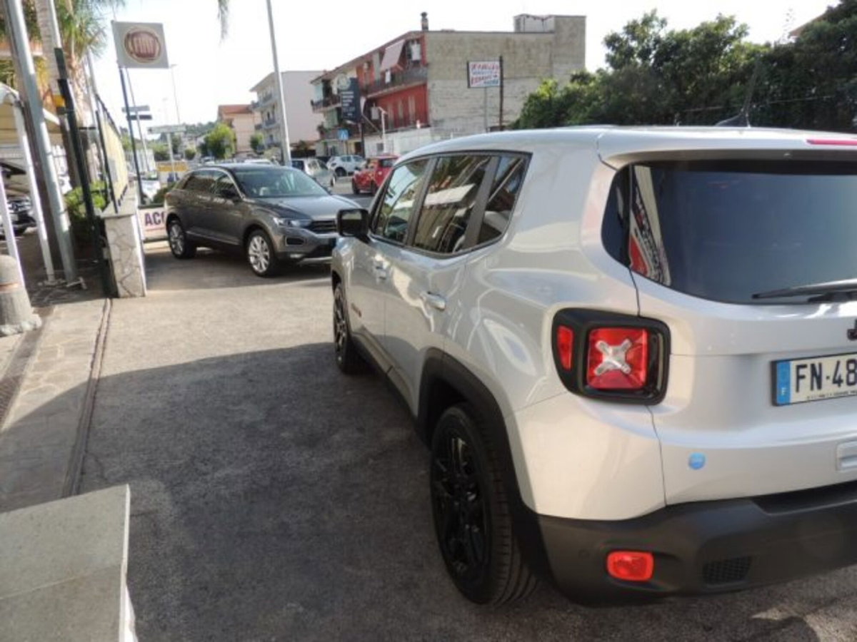 Jeep Renegade 1.6 Mjt 120 CV Longitude (9)