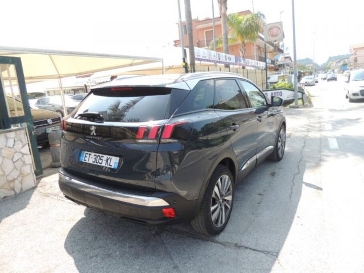 Peugeot 3008 BlueHDi 120 S&S Allure (7)